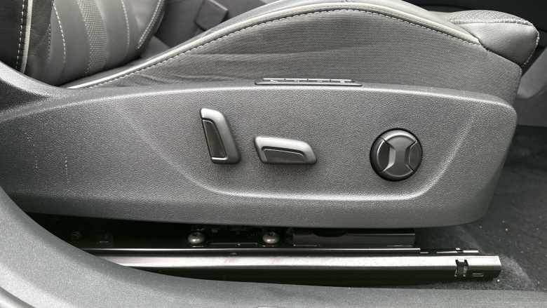 Skoda Enyaq 220kW vRS 82kWh 4x4 5dr Auto Electric 